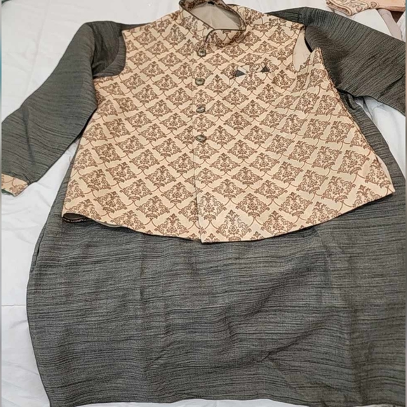 Mens Kurts - Picture 1 of 1